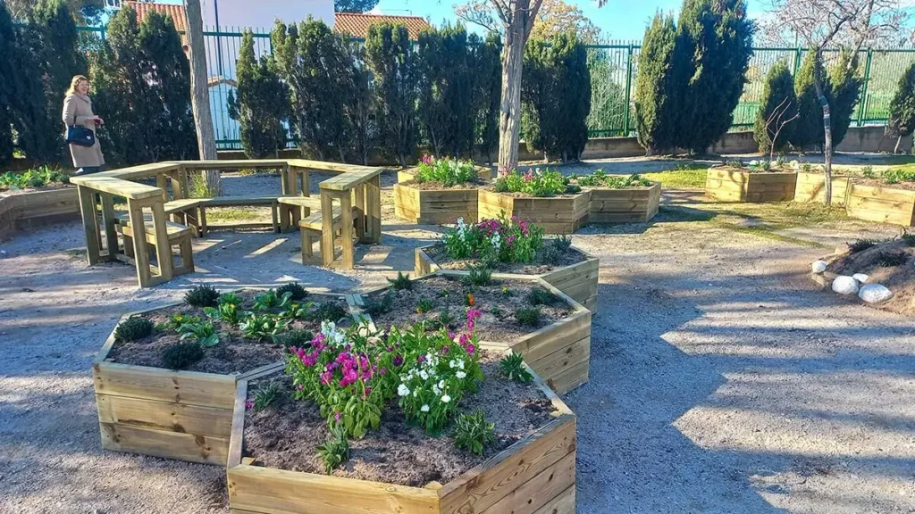 espacios reverdecidos con el proyecto adapta tu patio